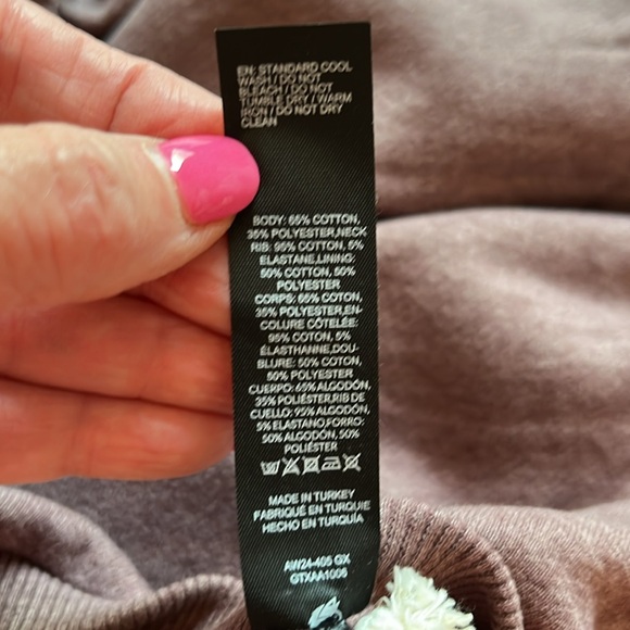 NWT Alphalete Bubble Crew Crop Sweatshirt - Picture 8 of 8